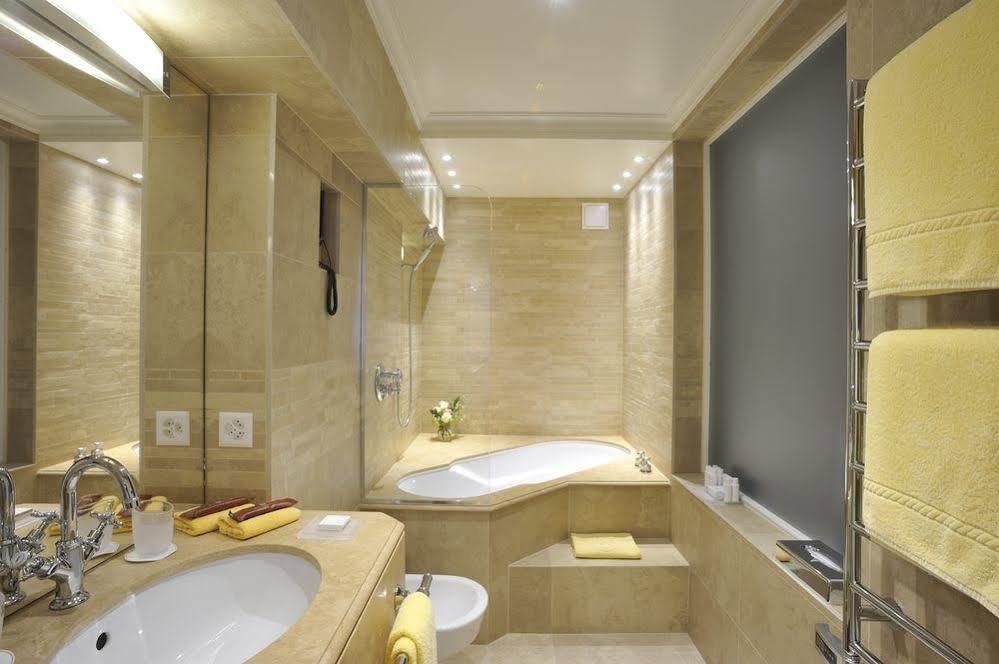 โรงแรมเดอ ลา ซิกอญ เจนีวา ภายนอก รูปภาพ Bathroom