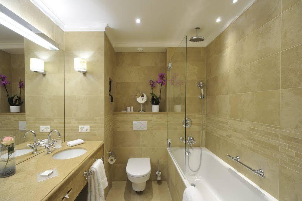 โรงแรมเดอ ลา ซิกอญ เจนีวา ภายนอก รูปภาพ Bathroom